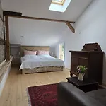 Altes Saale Faehrhaus * Naumburg (Saale)
