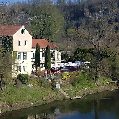 Altes Saale Faehrhaus *
