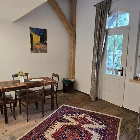 Altes Saale Faehrhaus Apartmán