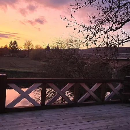 Altes Saale Faehrhaus 아파트 나움부르크