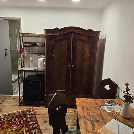 Apartament Altes Saale Faehrhaus