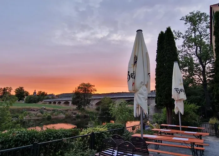 Apartman Altes Saale Faehrhaus *