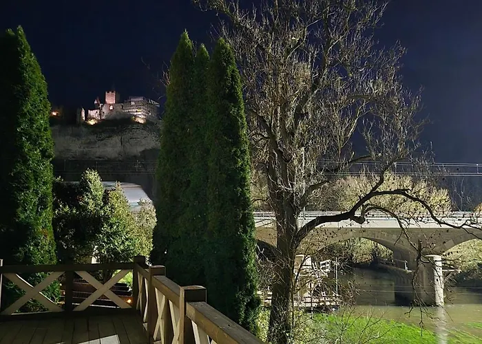 公寓 Altes Saale Faehrhaus 萨勒河畔瑙姆堡